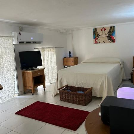 La Casa Di Rocco Apartment Naples Luaran gambar